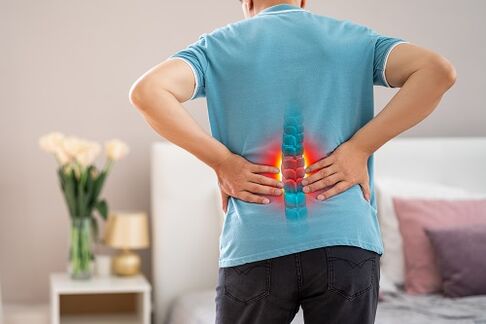 There are many reasons that can cause severe lower back pain